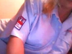 Chubby british MILF getting dirty on chatroulette