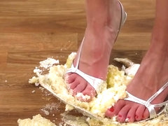 Pie crush heels