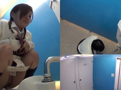 Asian teen babes urinate