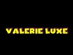 Valerie Luxe has an ass to worship