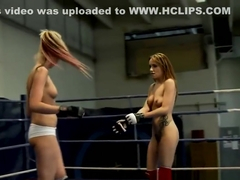 Amateur wrestling lezzies scissoring pussies