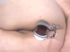 delicious mexican bbw with speculum in her ass